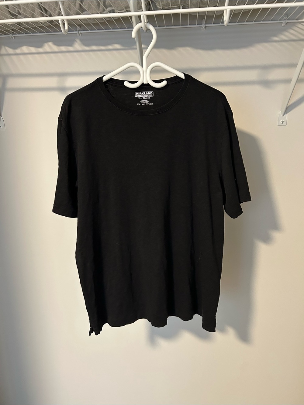 Kirkland Signature Black Short Sleeve Crew T-Shirt
